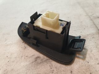 bontott TOYOTA AVENSIS T25 Jobb első Ablakemelő Kapcsoló