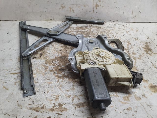 bontott TOYOTA AVENSIS T25 Jobb első Ablakemelő Szerkezet (Elektromos)