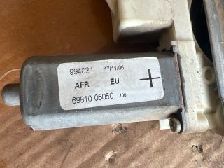 bontott TOYOTA AVENSIS T25 Jobb első Ablakemelő Szerkezet (Elektromos)