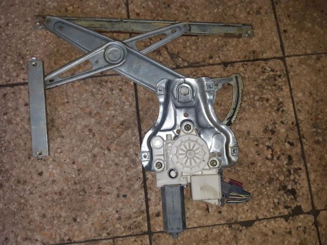 bontott TOYOTA AVENSIS T25 Jobb első Ablakemelő Szerkezet (Elektromos)