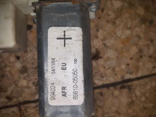 bontott TOYOTA AVENSIS T25 Jobb első Ablakemelő Szerkezet (Elektromos)