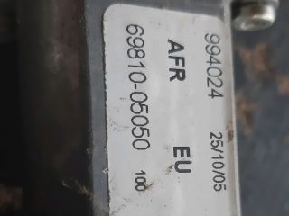 bontott TOYOTA AVENSIS T25 Jobb első Ablakemelő Szerkezet (Elektromos)