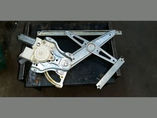 bontott TOYOTA AVENSIS T25 Jobb első Ablakemelő Szerkezet (Elektromos)