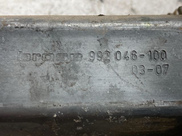 bontott TOYOTA AVENSIS T25 Jobb első Ablakemelő Szerkezet (Elektromos)