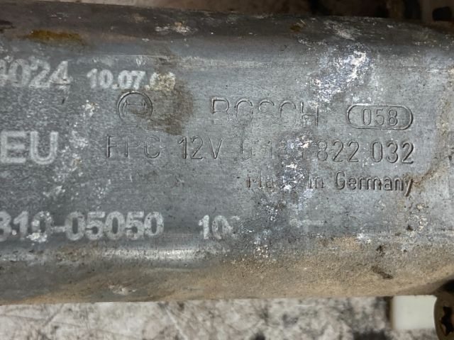 bontott TOYOTA AVENSIS T25 Jobb első Ablakemelő Szerkezet (Elektromos)