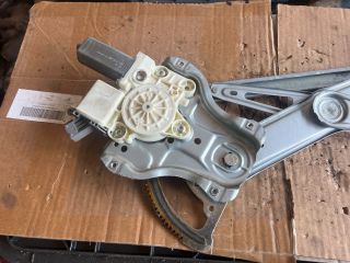 bontott TOYOTA AVENSIS T25 Jobb első Ablakemelő Szerkezet (Elektromos)