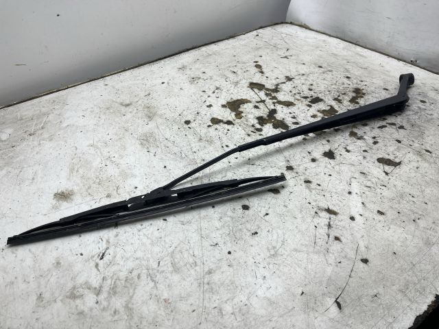bontott TOYOTA AVENSIS T25 Jobb első Ablaktörlő Kar