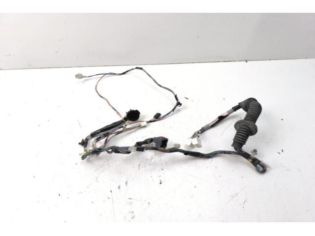 bontott TOYOTA AVENSIS T25 Jobb első Ajtó Kábelköteg