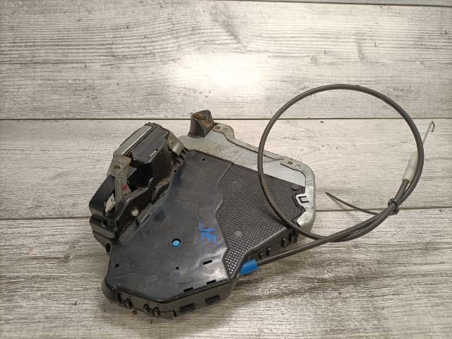 bontott TOYOTA AVENSIS T25 Jobb első Ajtózár