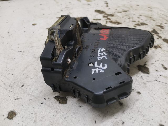 bontott TOYOTA AVENSIS T25 Jobb első Ajtózár