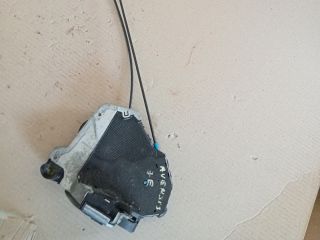 bontott TOYOTA AVENSIS T25 Jobb első Ajtózár