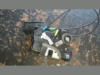 bontott TOYOTA AVENSIS T25 Jobb első Ajtózár