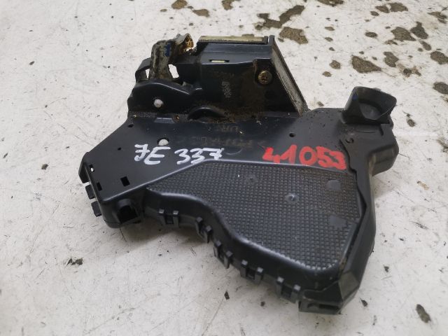 bontott TOYOTA AVENSIS T25 Jobb első Ajtózár