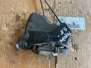 bontott TOYOTA AVENSIS T25 Jobb első Ajtózár