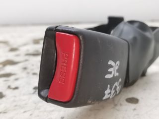 bontott TOYOTA AVENSIS T25 Jobb első Biztonsági Öv Csat