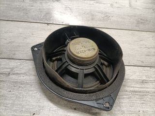 bontott TOYOTA AVENSIS T25 Jobb első Hangszóró