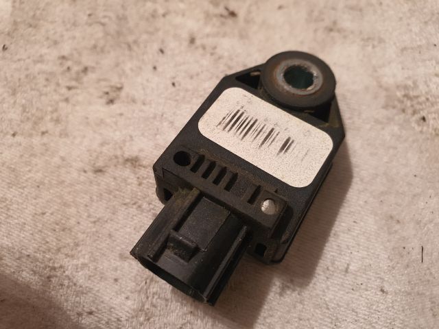 bontott TOYOTA AVENSIS T25 Jobb első Oldal Ütközés Érzékelő