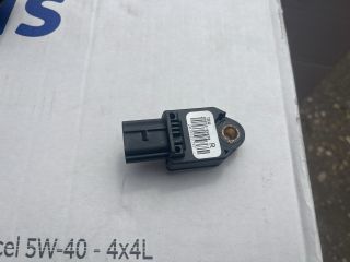 bontott TOYOTA AVENSIS T25 Jobb első Oldal Ütközés Érzékelő