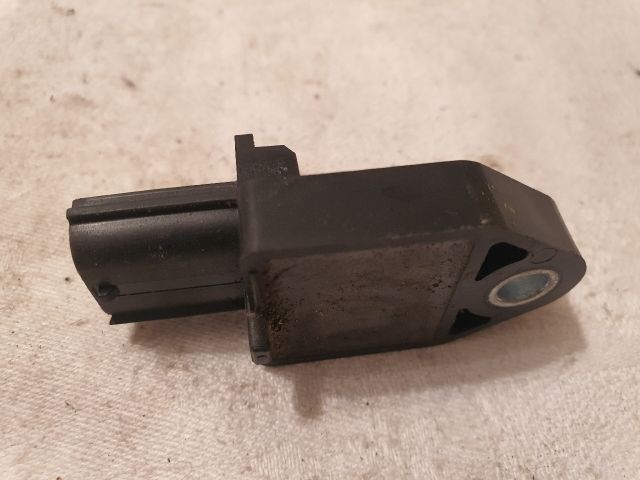 bontott TOYOTA AVENSIS T25 Jobb első Oldal Ütközés Érzékelő