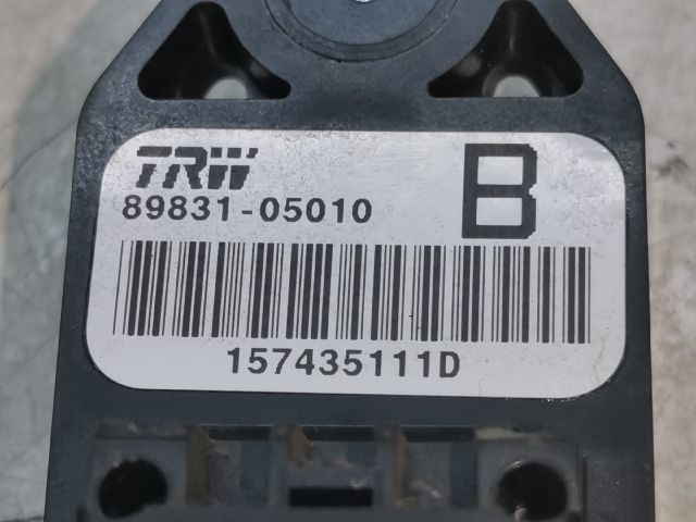 bontott TOYOTA AVENSIS T25 Jobb első Oldal Ütközés Érzékelő