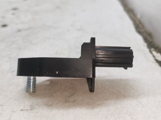 bontott TOYOTA AVENSIS T25 Jobb első Oldal Ütközés Érzékelő