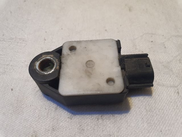 bontott TOYOTA AVENSIS T25 Jobb első Oldal Ütközés Érzékelő