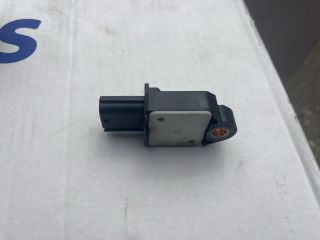 bontott TOYOTA AVENSIS T25 Jobb első Oldal Ütközés Érzékelő