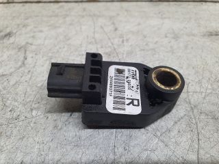 bontott TOYOTA AVENSIS T25 Jobb első Ütközés Érzékelő (Homlokfalon)