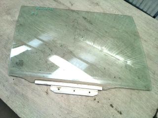 bontott TOYOTA AVENSIS T25 Jobb hátsó Ablak