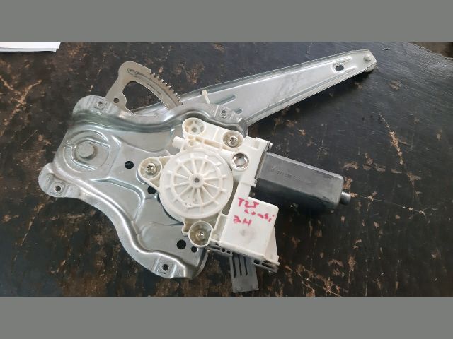 bontott TOYOTA AVENSIS T25 Jobb hátsó Ablak