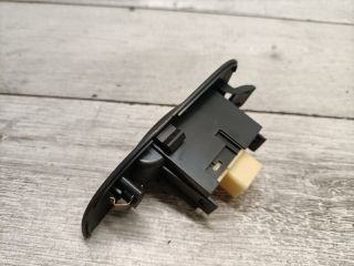 bontott TOYOTA AVENSIS T25 Jobb hátsó Ablakemelő Kapcsoló