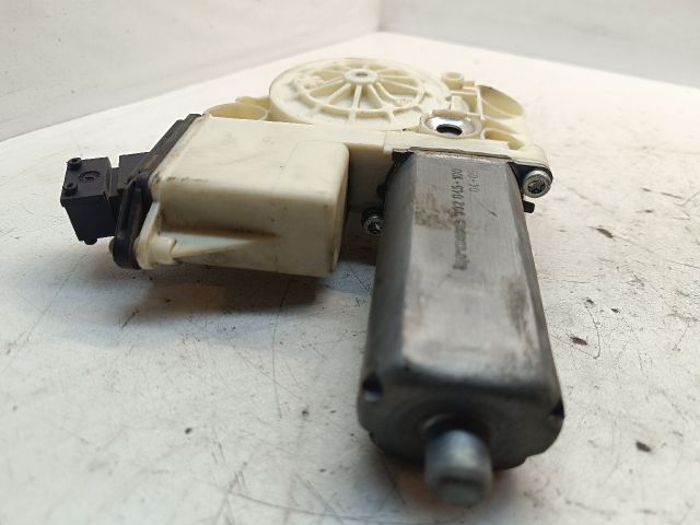 bontott TOYOTA AVENSIS T25 Jobb hátsó Ablakemelő Motor