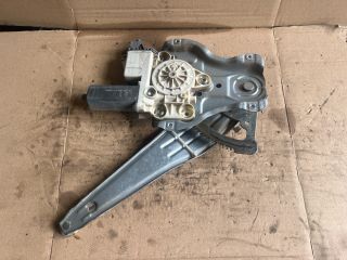 bontott TOYOTA AVENSIS T25 Jobb hátsó Ablakemelő Szerkezet (Elektromos)