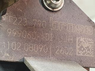 bontott TOYOTA AVENSIS T25 Jobb hátsó Ablakemelő Szerkezet (Elektromos)