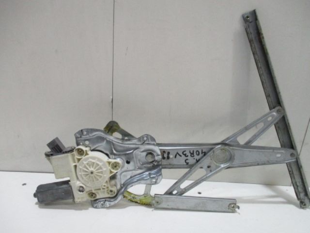 bontott TOYOTA AVENSIS T25 Jobb hátsó Ablakemelő Szerkezet (Elektromos)