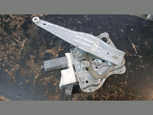 bontott TOYOTA AVENSIS T25 Jobb hátsó Ablakemelő Szerkezet (Elektromos)