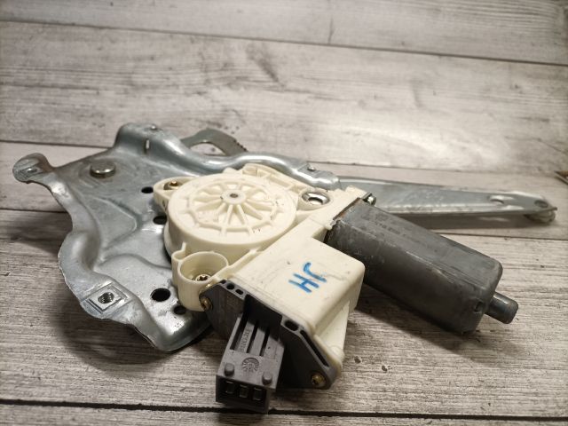 bontott TOYOTA AVENSIS T25 Jobb hátsó Ablakemelő Szerkezet (Elektromos)