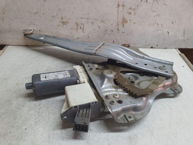 bontott TOYOTA AVENSIS T25 Jobb hátsó Ablakemelő Szerkezet (Elektromos)