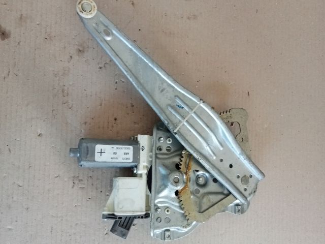bontott TOYOTA AVENSIS T25 Jobb hátsó Ablakemelő Szerkezet (Elektromos)