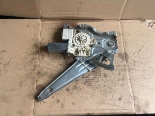 bontott TOYOTA AVENSIS T25 Jobb hátsó Ablakemelő Szerkezet (Elektromos)