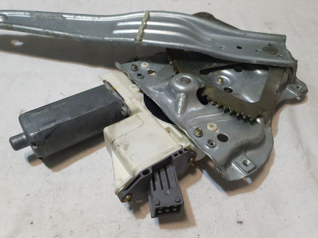 bontott TOYOTA AVENSIS T25 Jobb hátsó Ablakemelő Szerkezet (Elektromos)