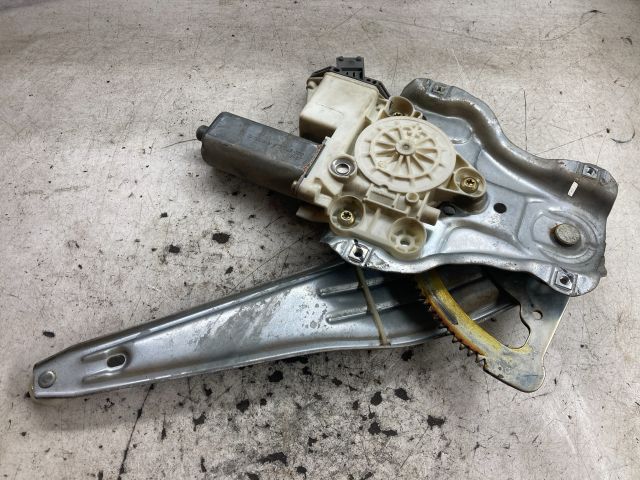 bontott TOYOTA AVENSIS T25 Jobb hátsó Ablakemelő Szerkezet (Elektromos)