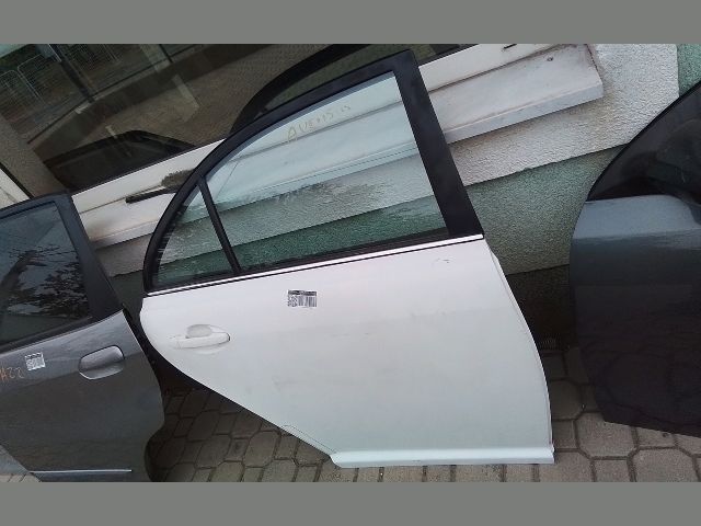 bontott TOYOTA AVENSIS T25 Jobb hátsó Ablakemelő Szerkezet (Mechanikus)