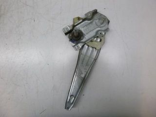 bontott TOYOTA AVENSIS T25 Jobb hátsó Ablakemelő Szerkezet (Mechanikus)