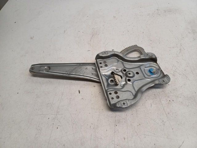 bontott TOYOTA AVENSIS T25 Jobb hátsó Ablakemelő Szerkezet (Mechanikus)