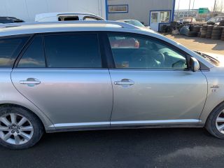 bontott TOYOTA AVENSIS T25 Jobb hátsó Ajtó Kárpit