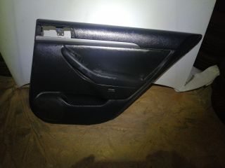 bontott TOYOTA AVENSIS T25 Jobb hátsó Ajtó Kárpit