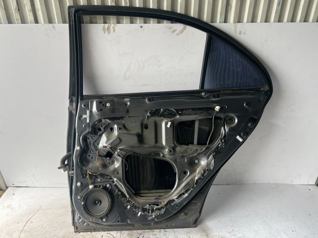 bontott TOYOTA AVENSIS T25 Jobb hátsó Ajtó (Üres lemez)