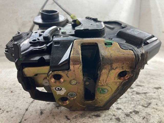 bontott TOYOTA AVENSIS T25 Jobb hátsó Ajtózár