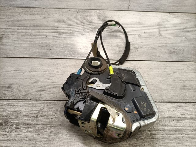 bontott TOYOTA AVENSIS T25 Jobb hátsó Ajtózár